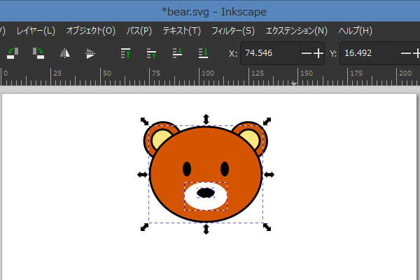 6. 白フチと鼻が中心に配置される
