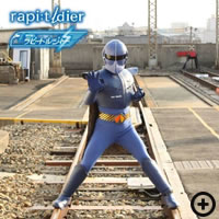 南海電鉄「関空戦士ラピートルジャー」