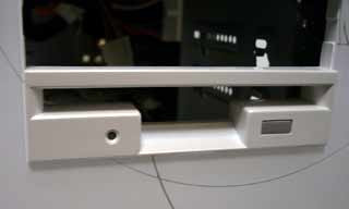 �P�[�X�{�̂� FDD�h���C�u�x�C�̎ʐ^